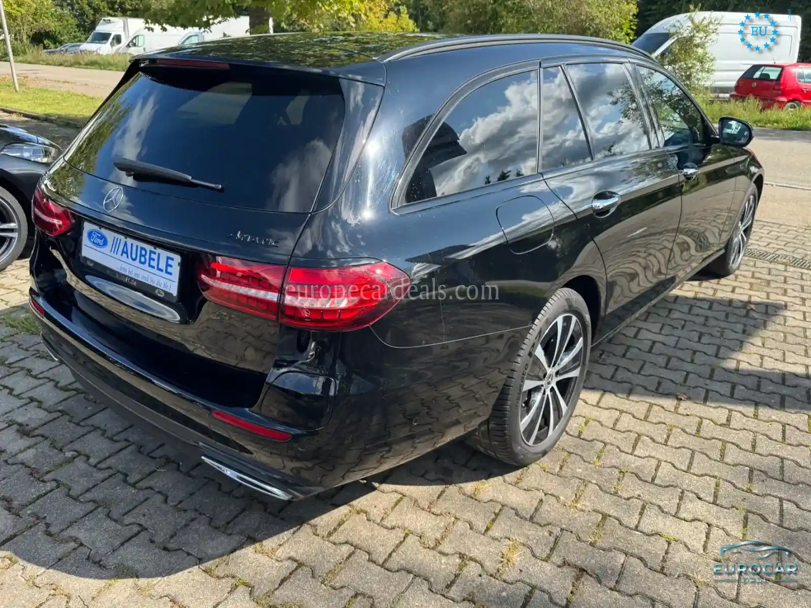 Mercedes-Benz E 300