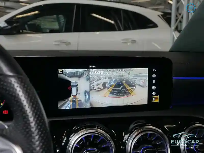 Mercedes-Benz CLA 35 AMG Shooting Brake