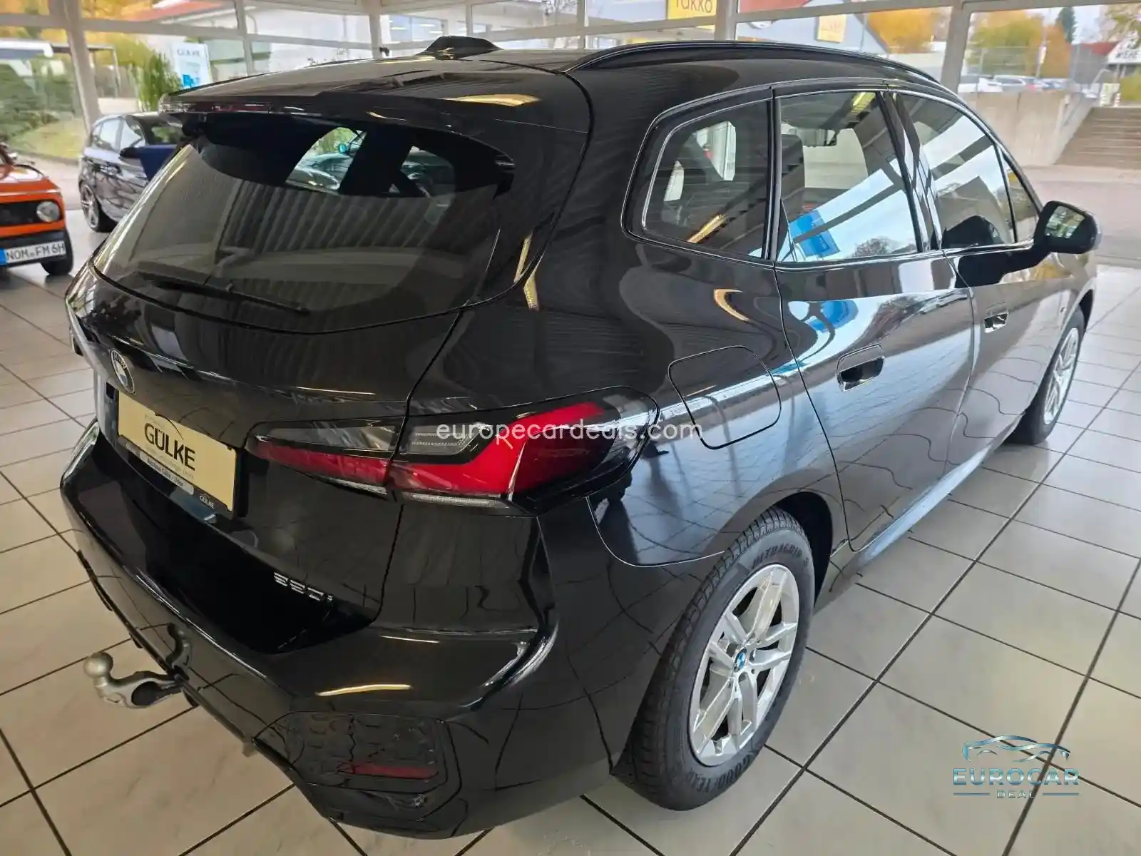 BMW 220