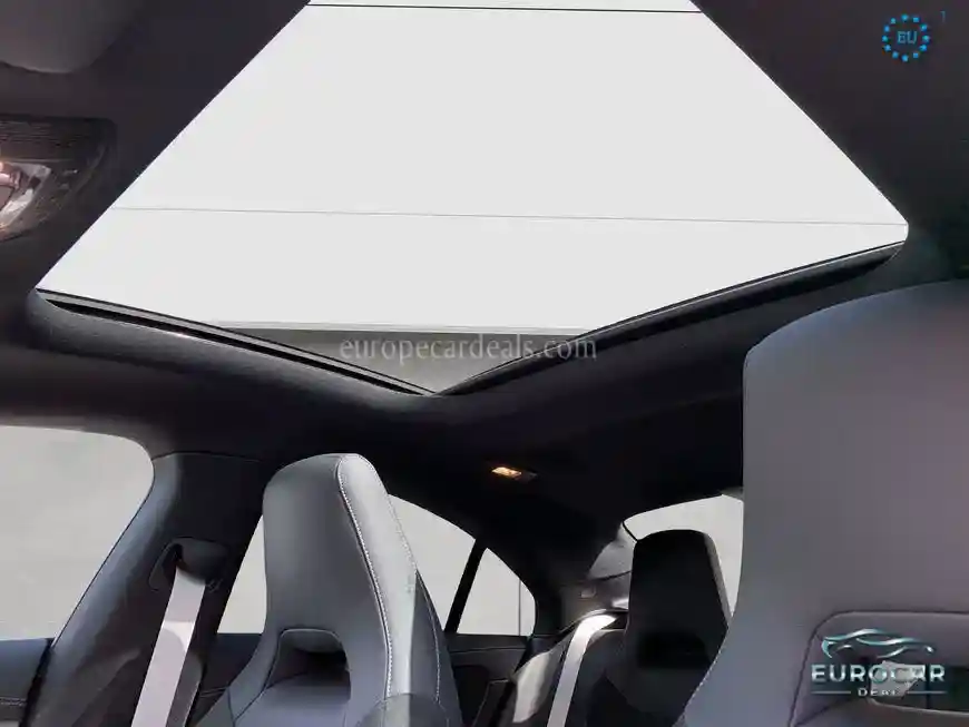 Mercedes-Benz CLA 220
