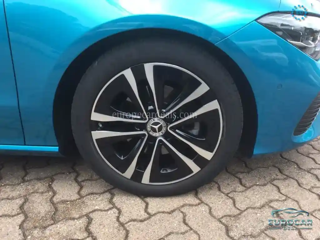 Mercedes-Benz CLA 200 Shooting Brake