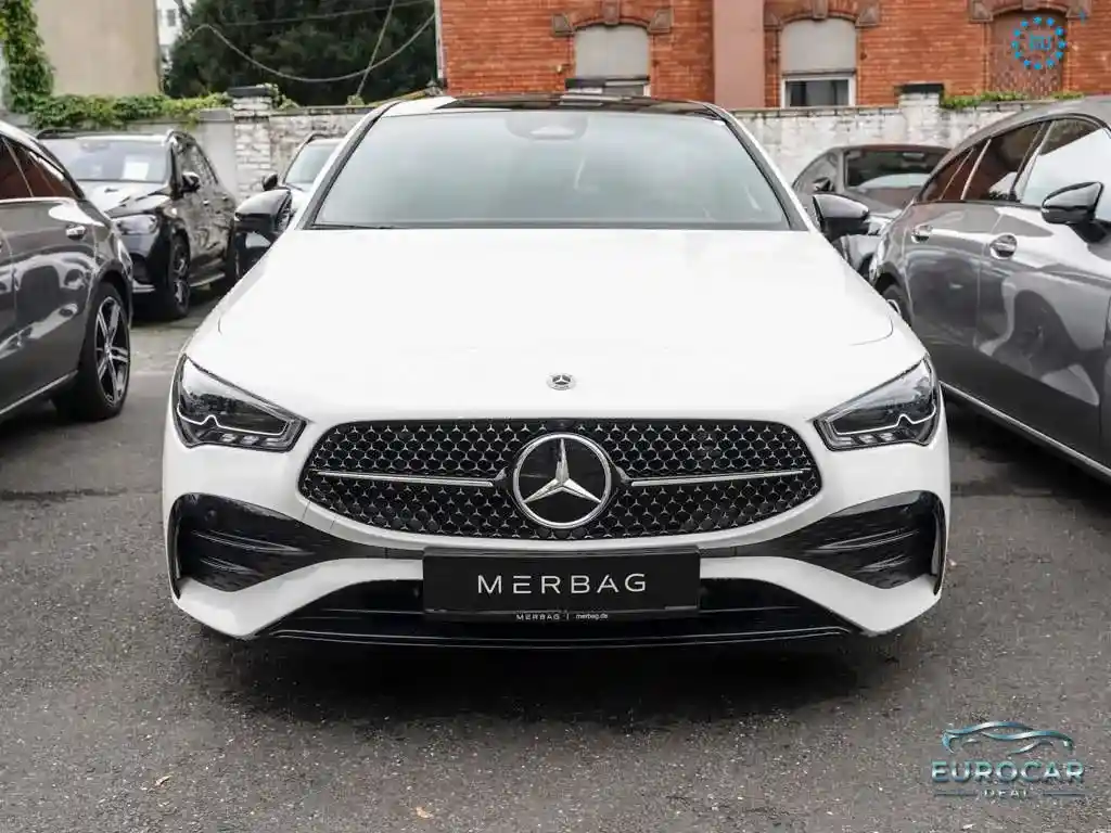 Mercedes-Benz CLA 200 Shooting Brake