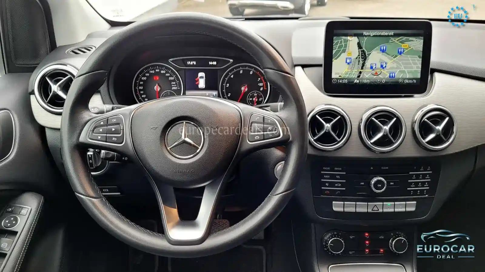 Mercedes-Benz B 180