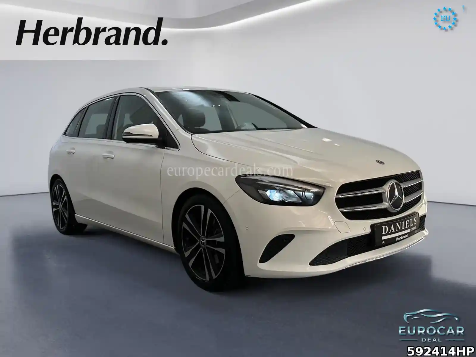 Mercedes-Benz B 220