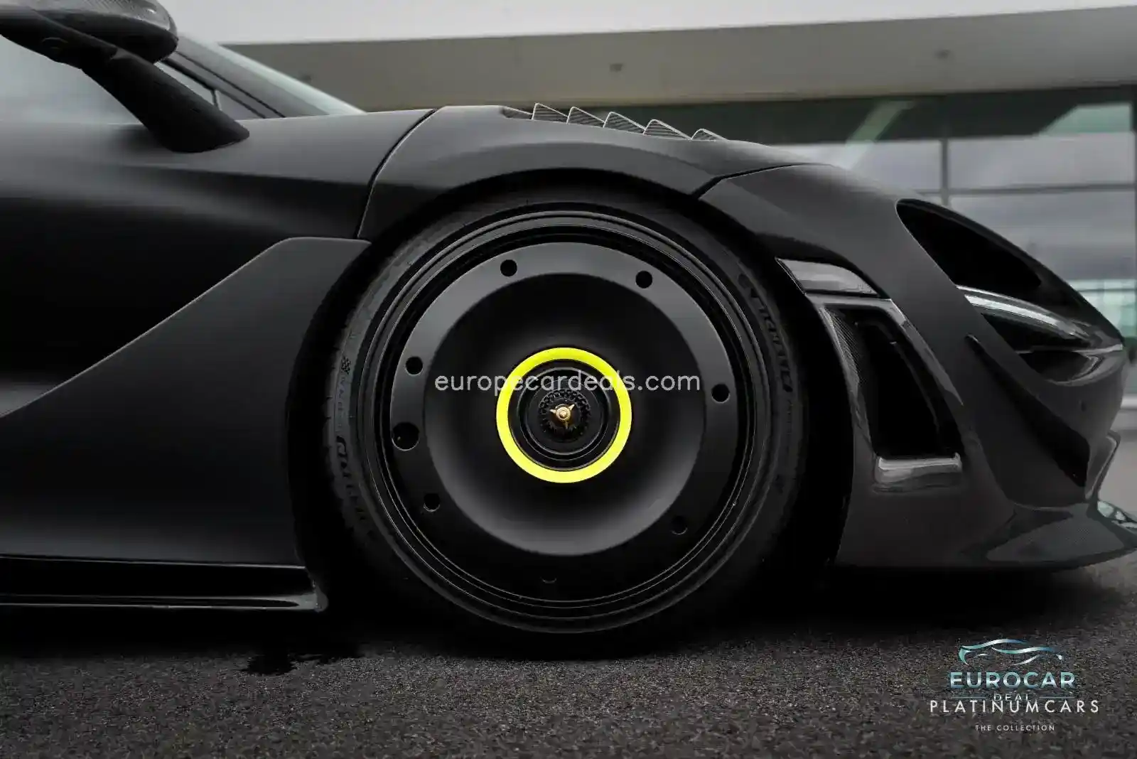 McLaren 720S