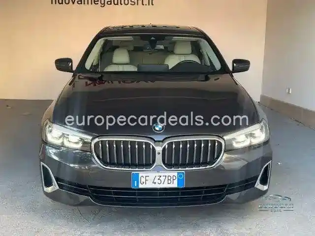 BMW 520