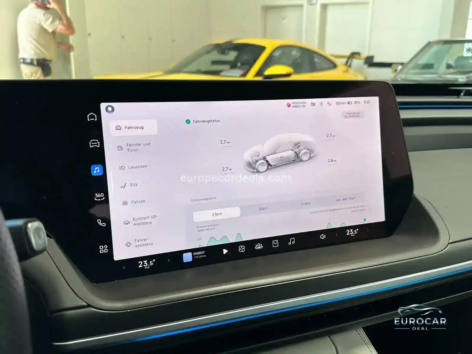 XPENG P7
