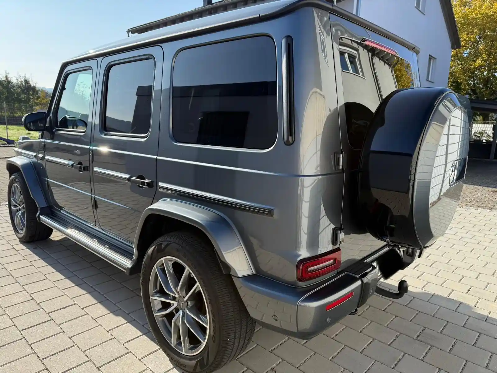Mercedes-Benz G 500