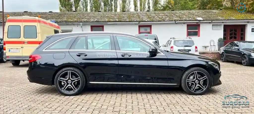 Mercedes-Benz C 400