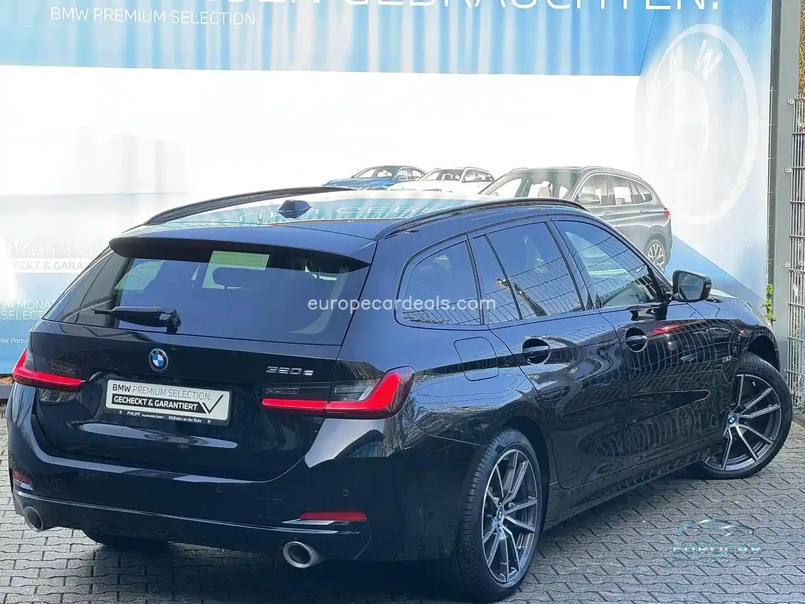 BMW 320
