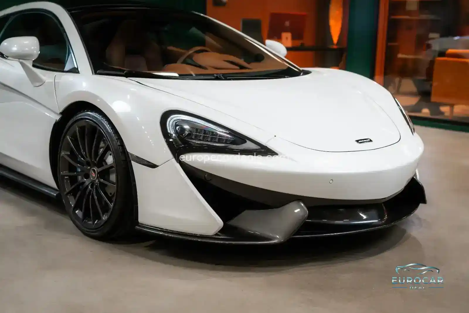 McLaren 570GT