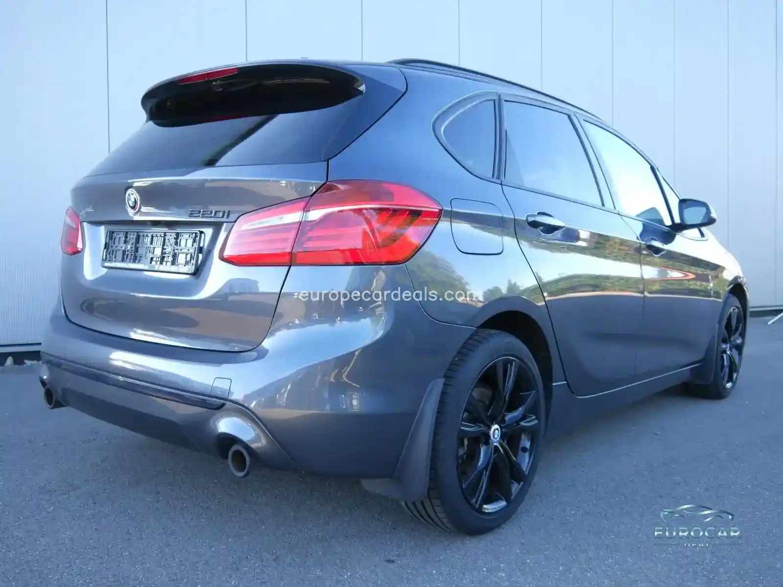 BMW 220