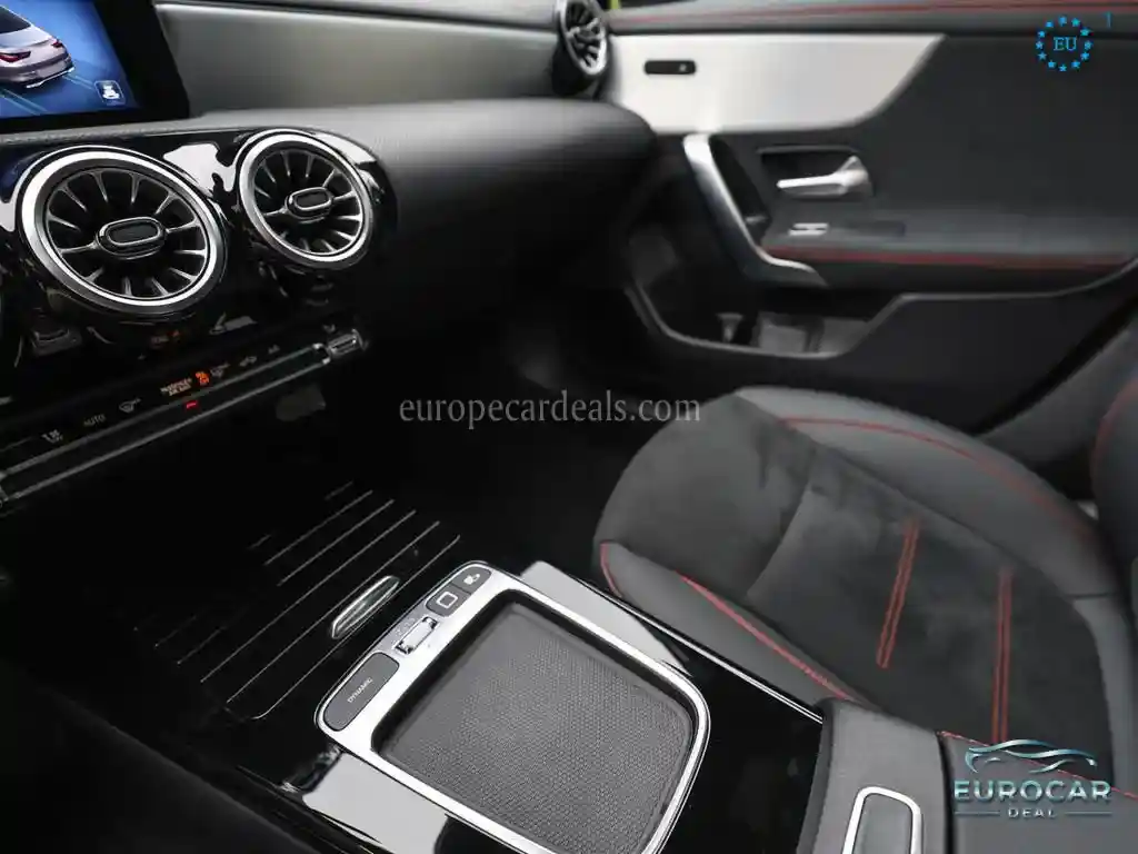 Mercedes-Benz CLA 220