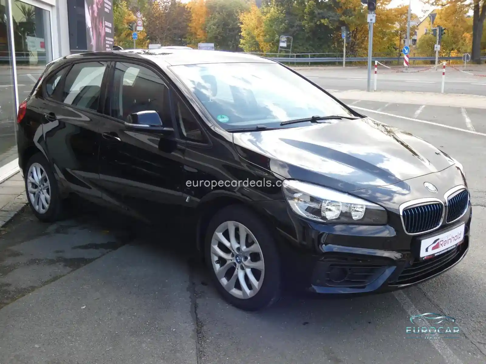 BMW 225