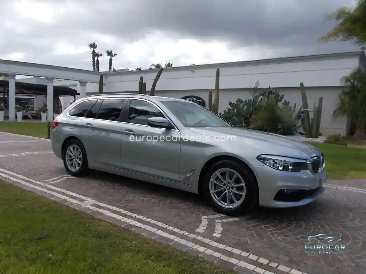 BMW 518