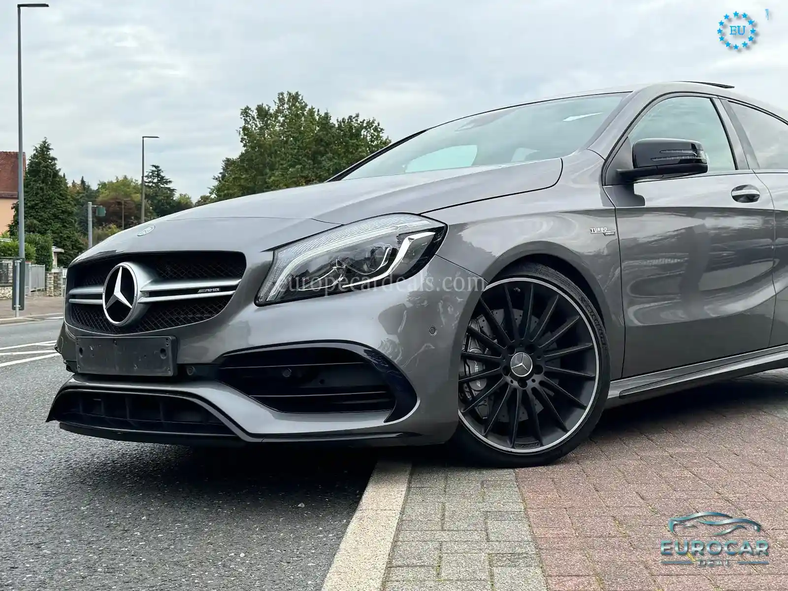 Mercedes-Benz A 45 AMG