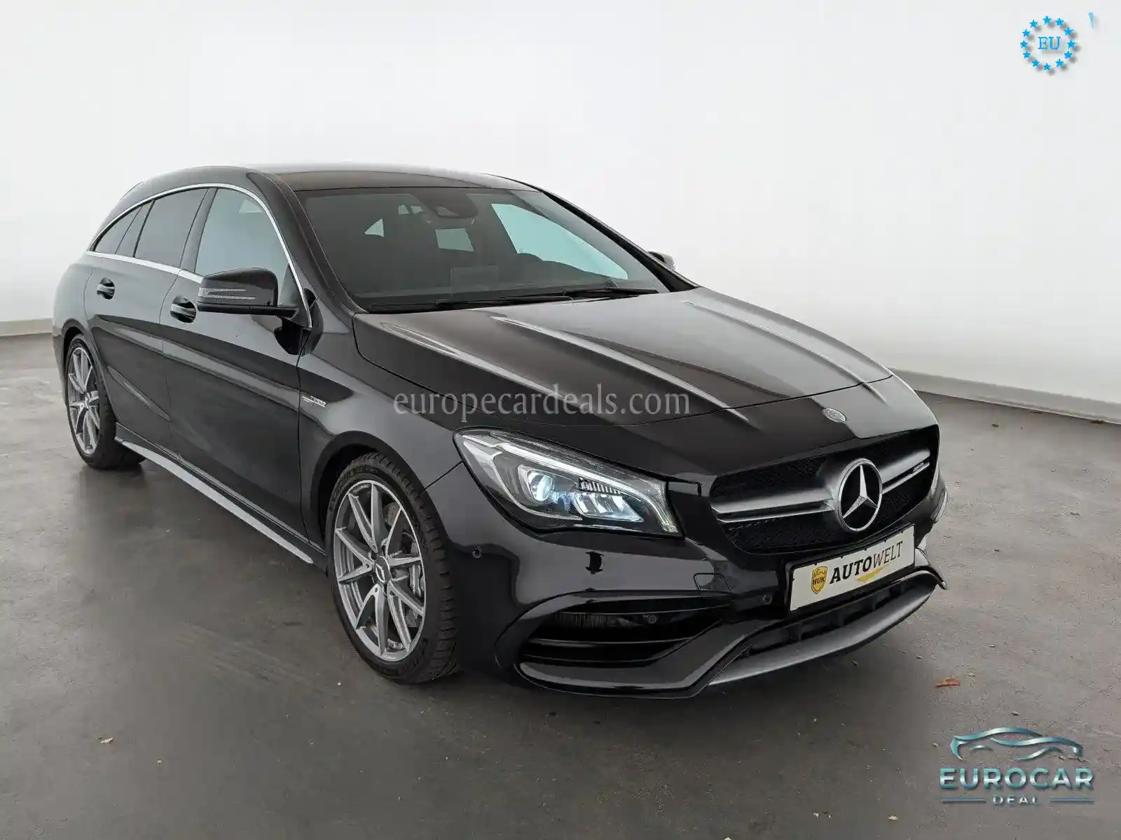 Mercedes-Benz CLA 45 AMG Shooting Brake