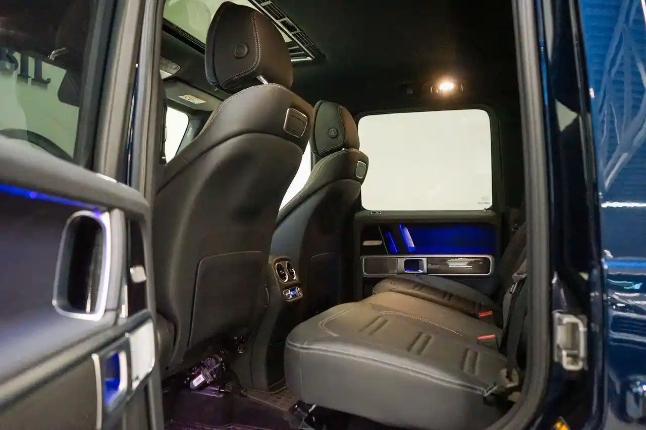 Mercedes-Benz G 500