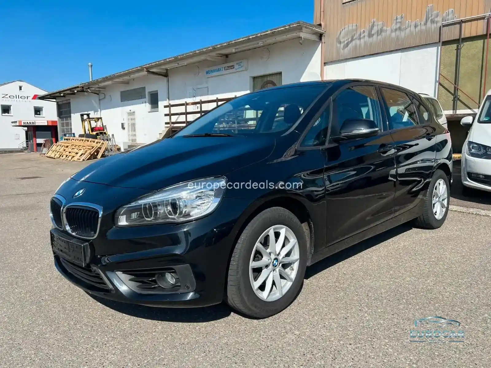 BMW 218