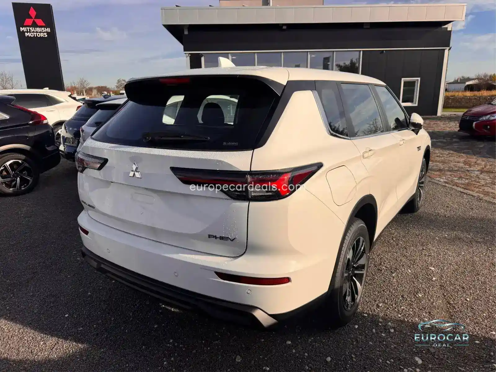 Mitsubishi Plug-in Hybrid Outlander