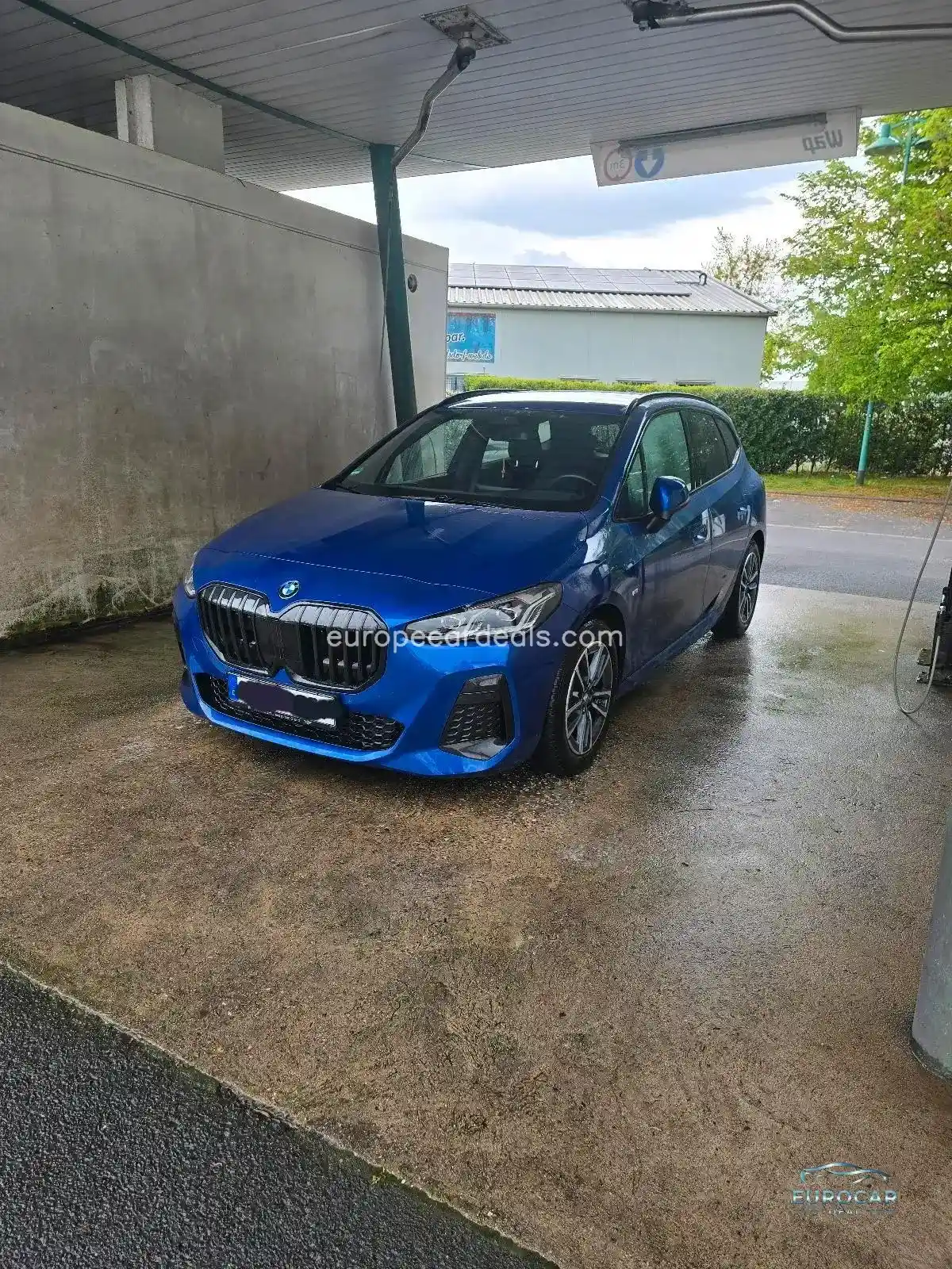 BMW 220