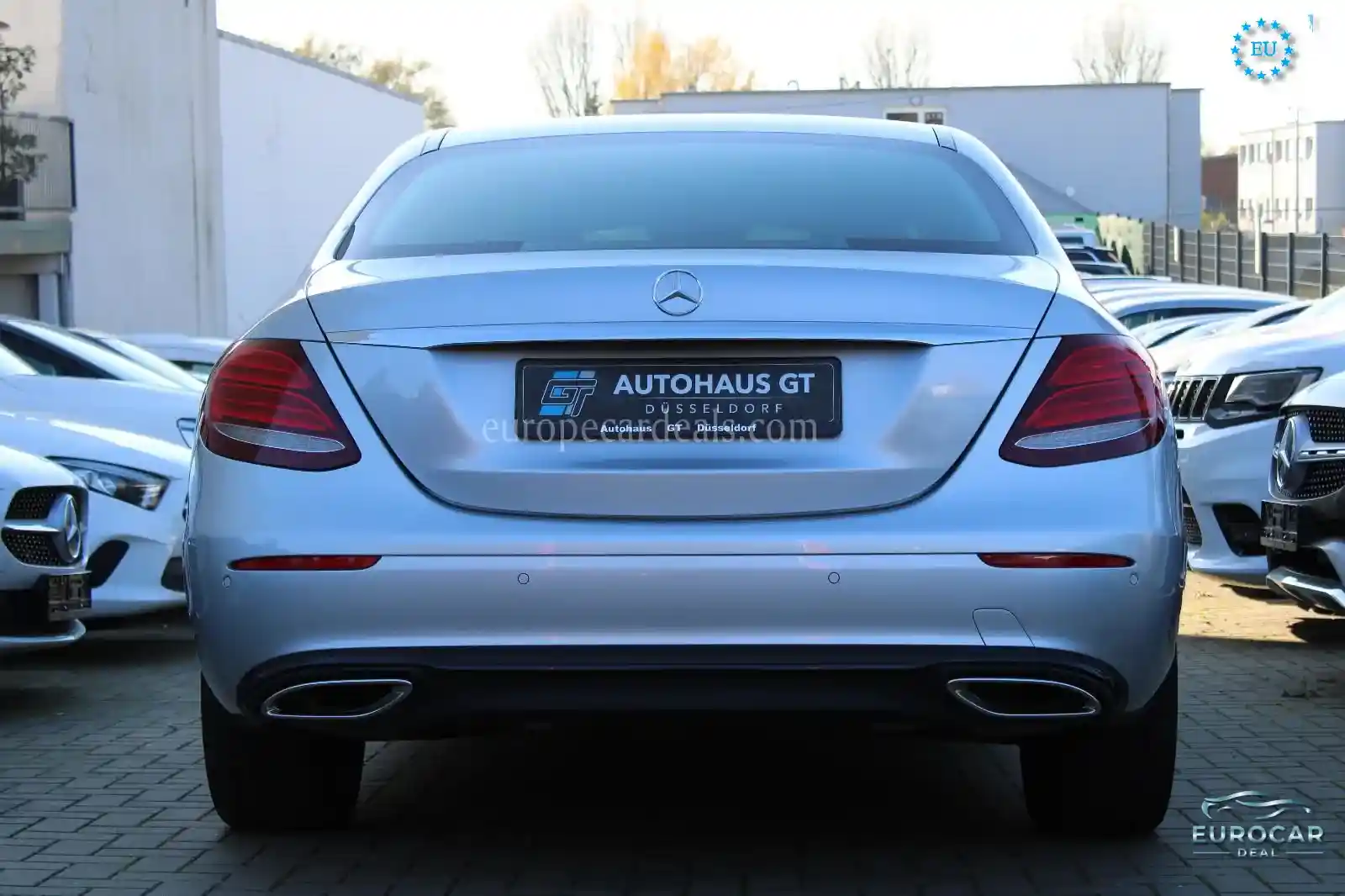 Mercedes-Benz E 200