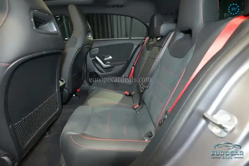 Mercedes-Benz A 35 AMG