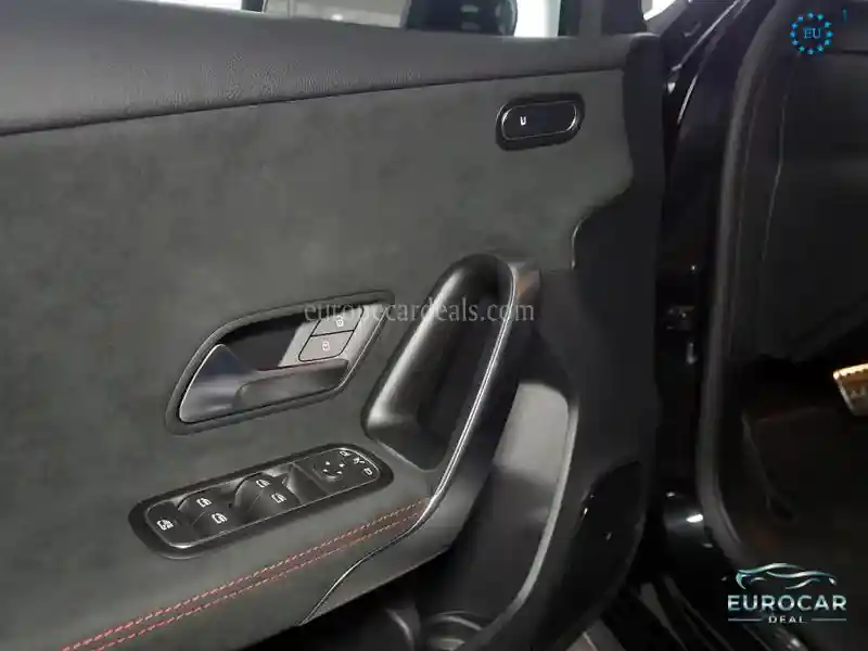 Mercedes-Benz A 220