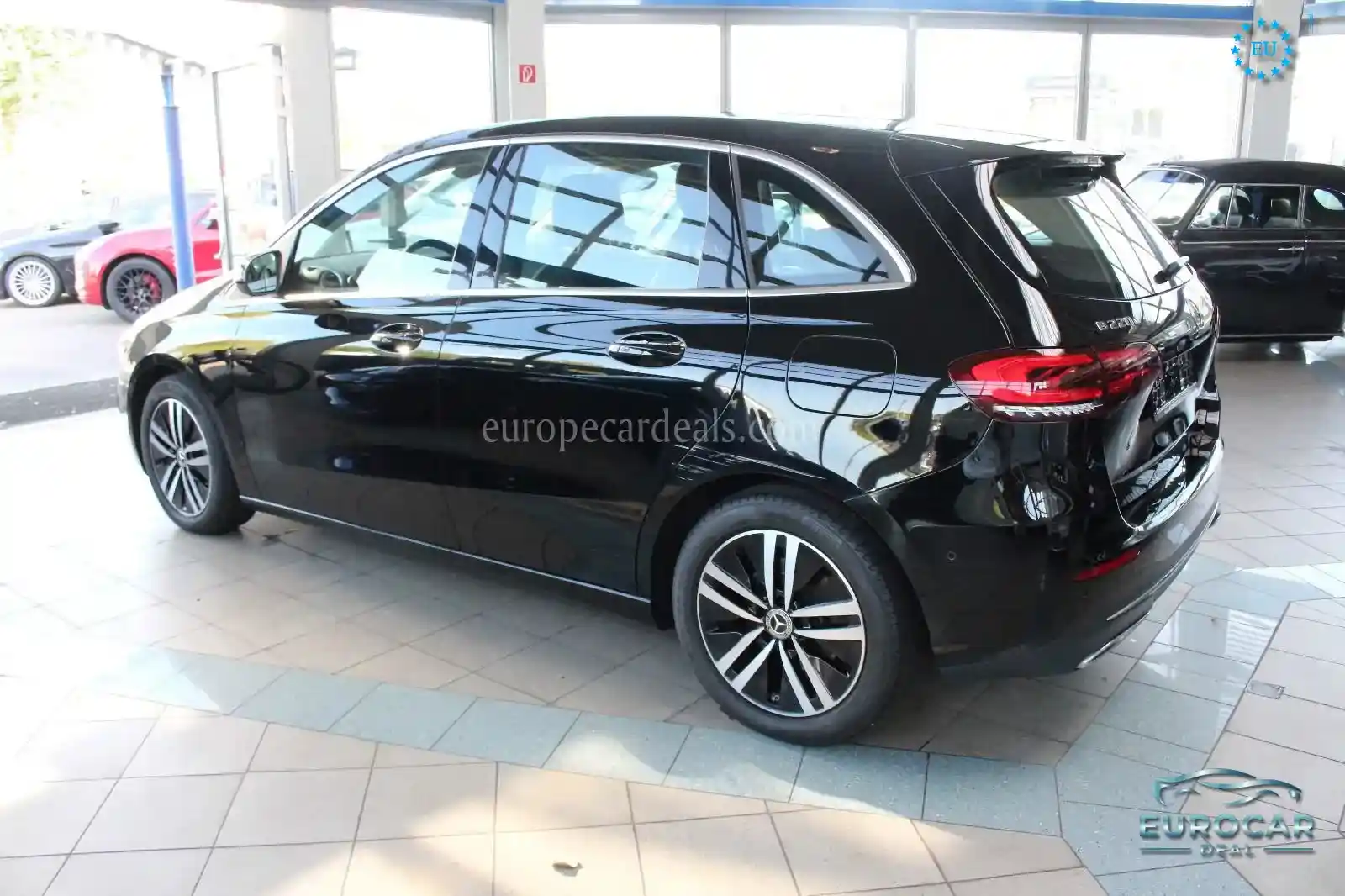 Mercedes-Benz B 220