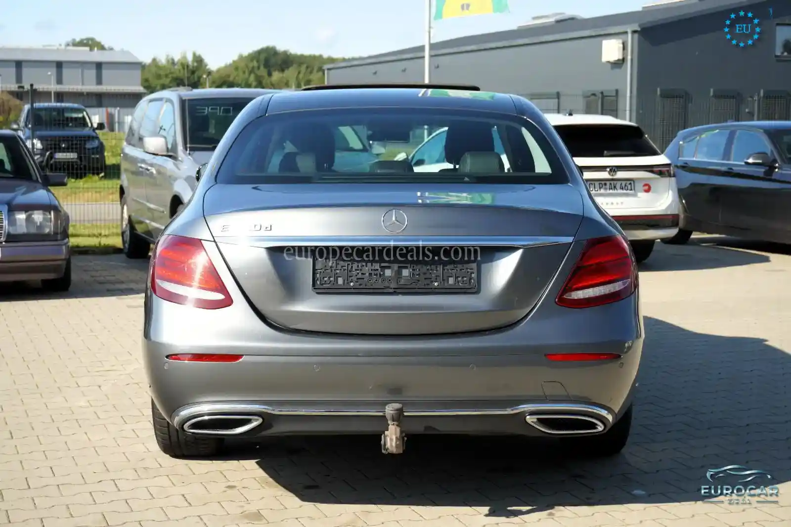 Mercedes-Benz E 220