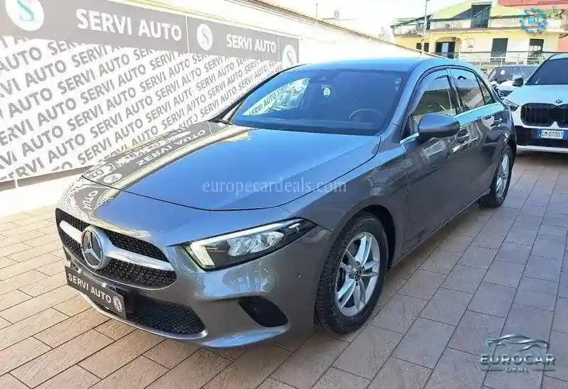 Mercedes-Benz A 180