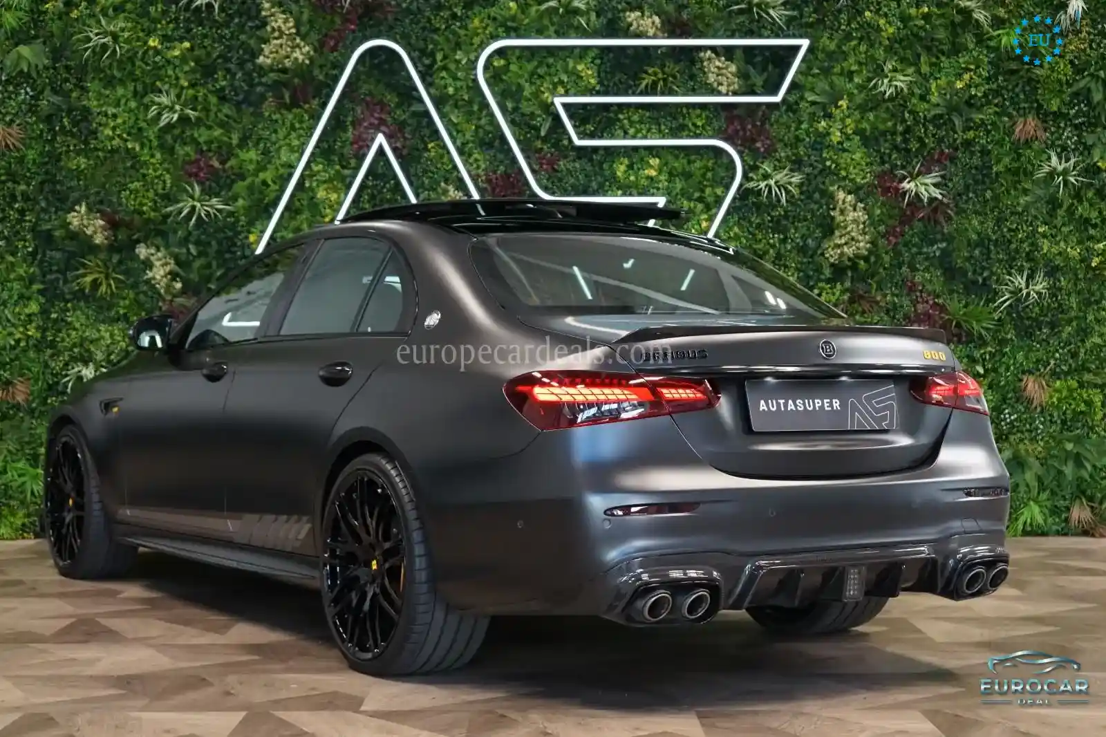 Mercedes-Benz E 63 AMG