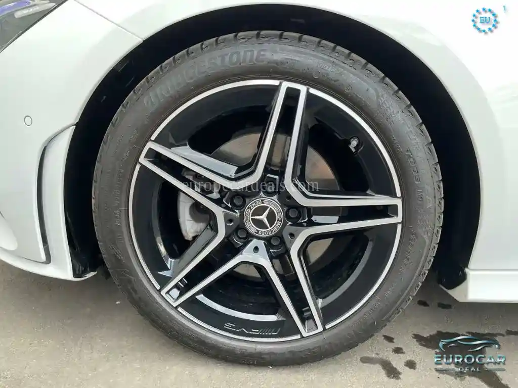 Mercedes-Benz CLA 200 Shooting Brake