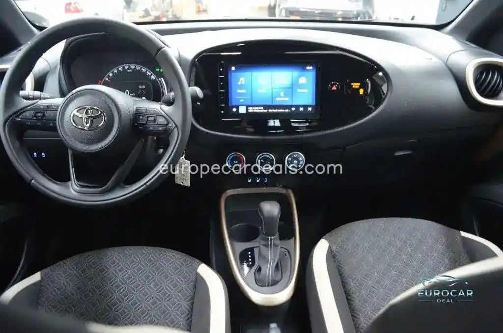 Toyota Aygo (X)