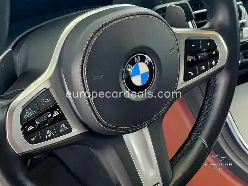 BMW 840