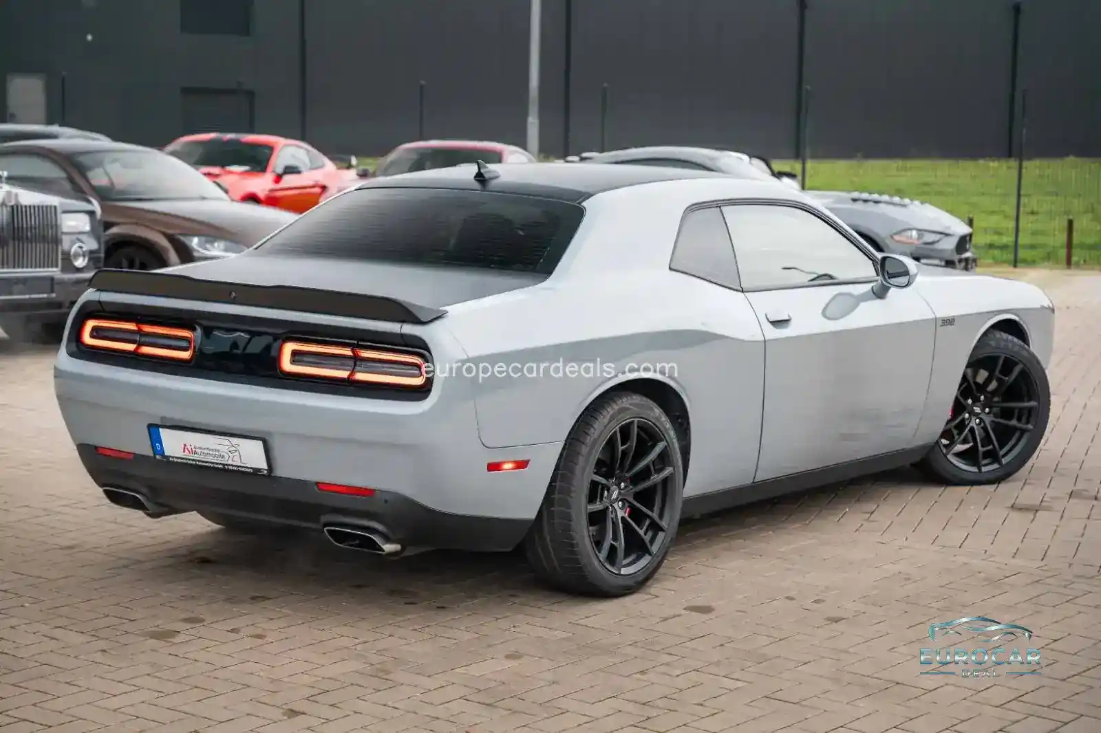 Dodge Challenger