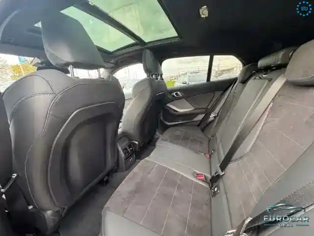 BMW 123