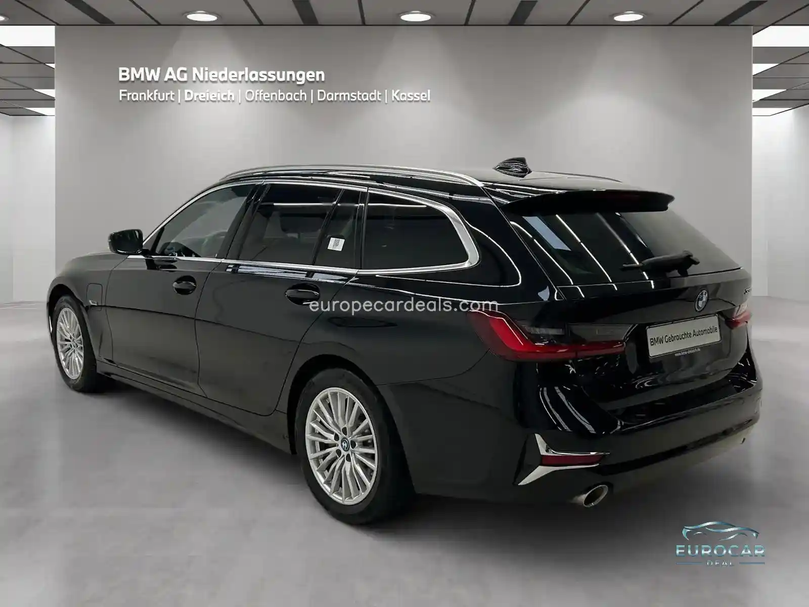 BMW 330