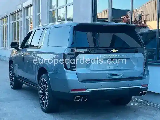 Chevrolet Suburban