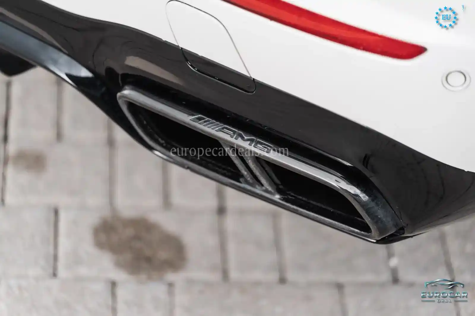 Mercedes-Benz E 63 AMG