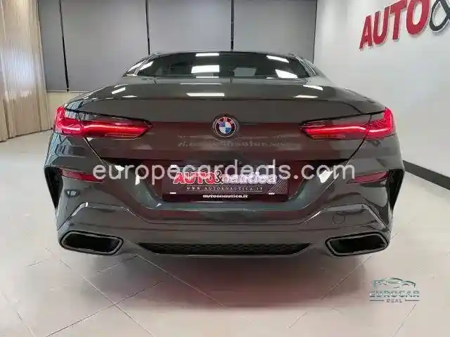 BMW 840