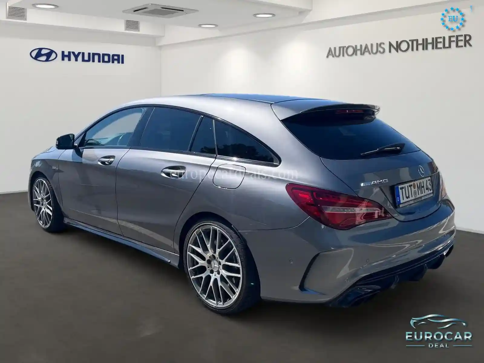 Mercedes-Benz CLA 45 AMG Shooting Brake