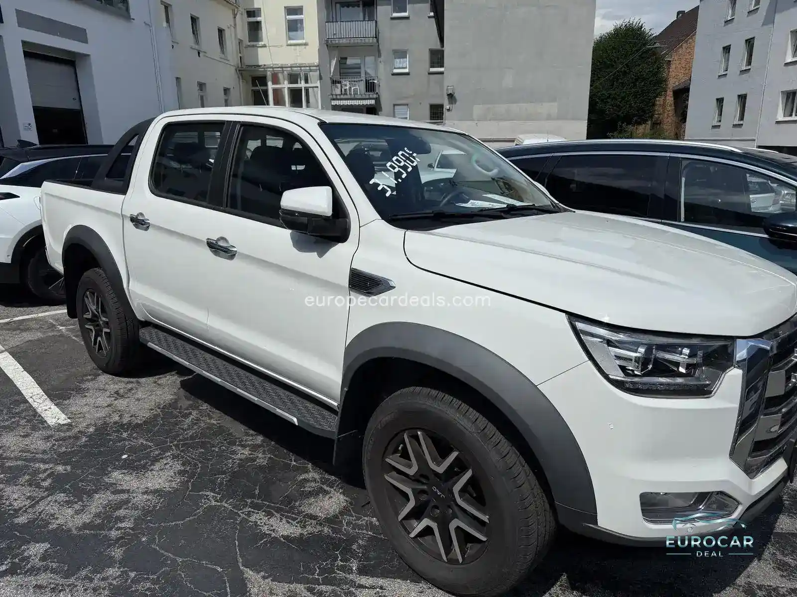 JAC 8 Pro