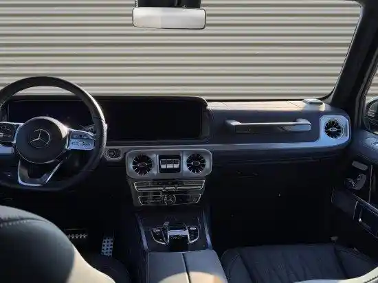 Mercedes-Benz G 500