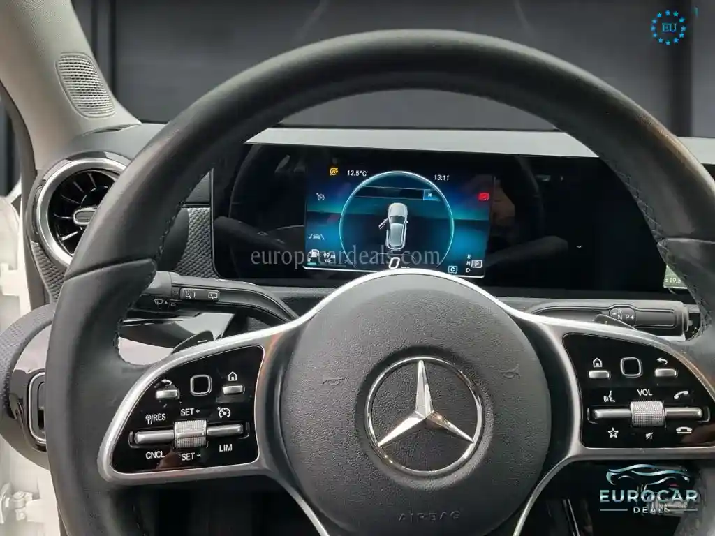 Mercedes-Benz A 220