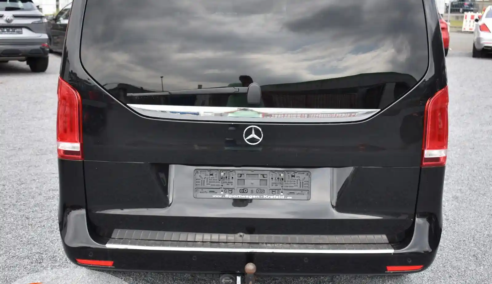 Mercedes-Benz V 200