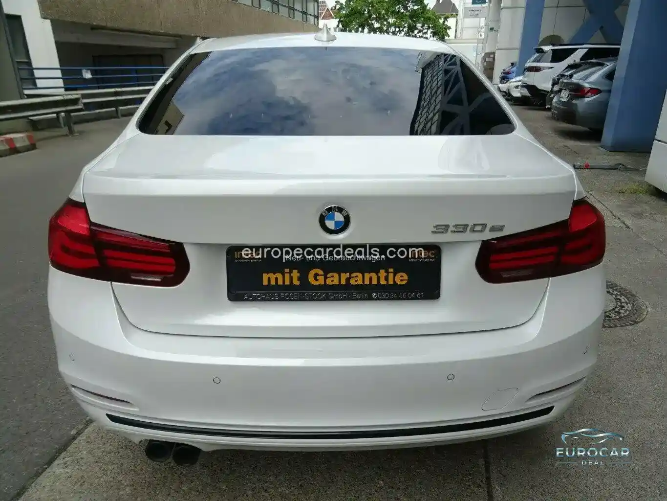 BMW 330