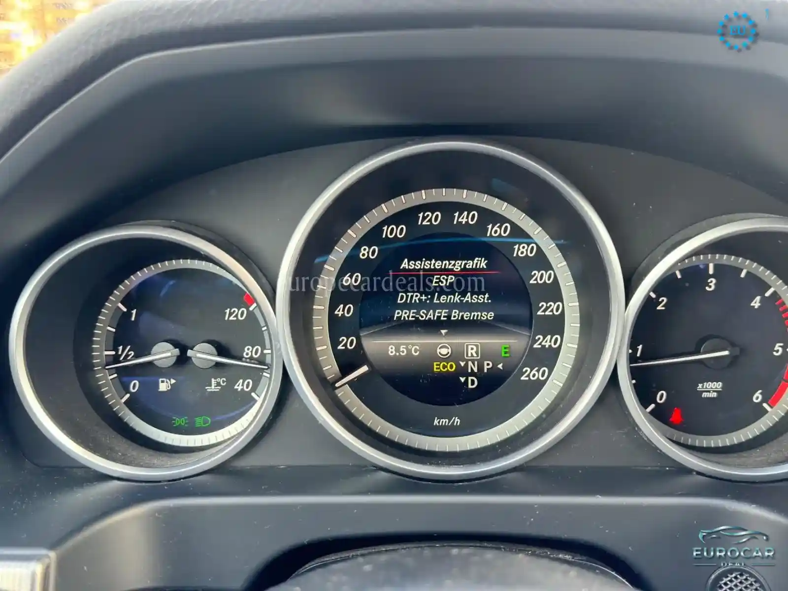 Mercedes-Benz E 220