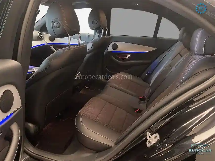Mercedes-Benz E 200