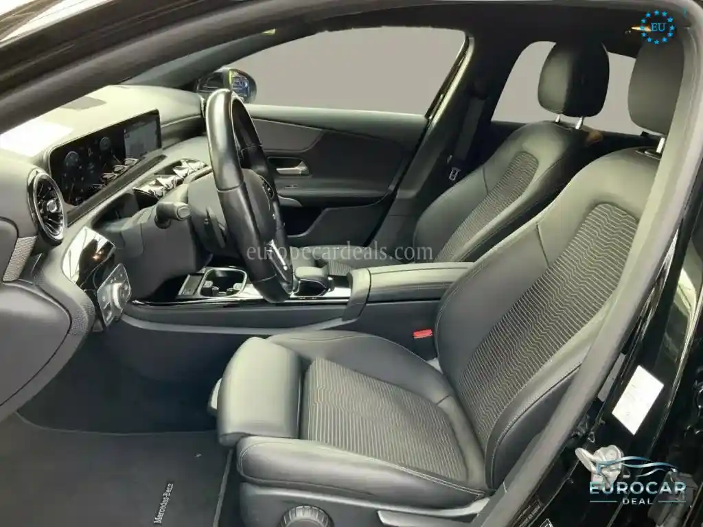Mercedes-Benz A 220